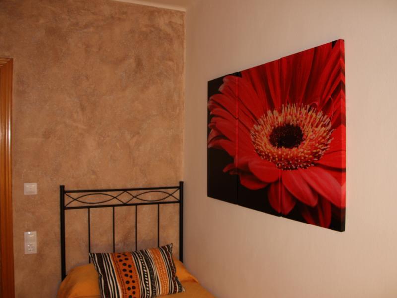 Hostal Rte. Elena Fuentes de Ebro Habitación foto