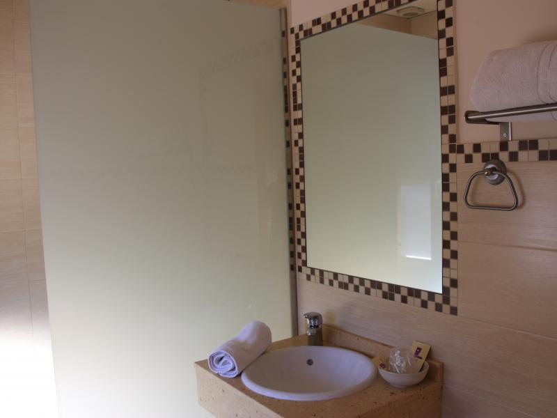 Hostal Rte. Elena Fuentes de Ebro Habitación foto